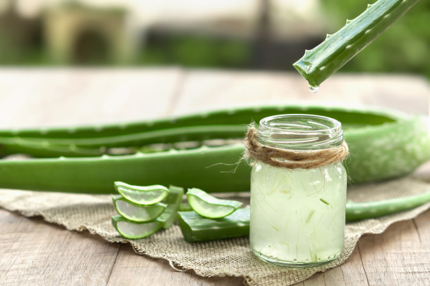 benefits of drinking aloe vera juice: relieve heartburn